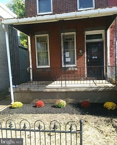 3439 16th St, Philadelphia, PA 19140-4904