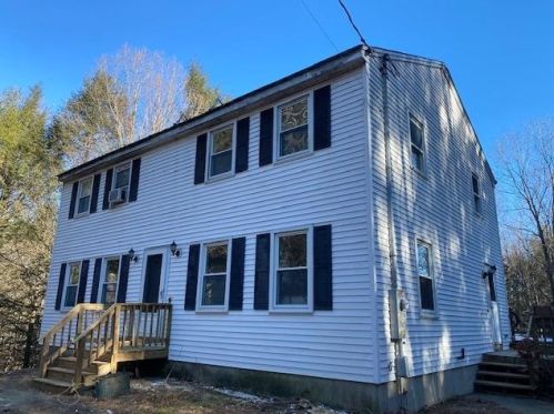 30 Parker Rd, Chester, NH 03036-4172