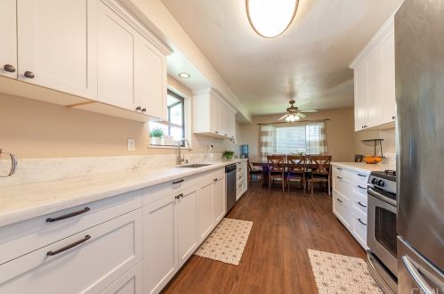 5500 Montero Dr, Riverside CA  92509-5632 exterior