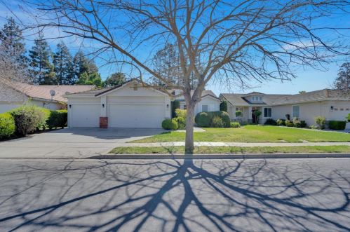 3398 Summer Creek Dr, Turlock, CA 95382-9746