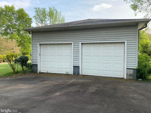 11108 Lonesome Rd, Nokesville, VA 20181-1502