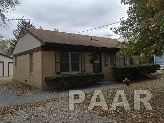 1408 Underhill St, Peoria IL  61606-1130 exterior
