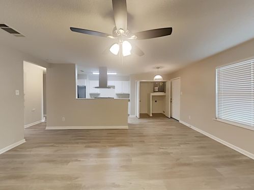 612 Circleview Dr, Midlothian TX  76063-2146 exterior