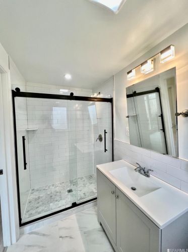 2847 Avon Ave, Concord CA  94520-5432 exterior