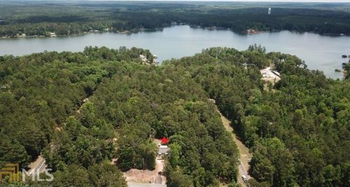 106 Island Creek Dr, Mayfield, GA 31087-2111