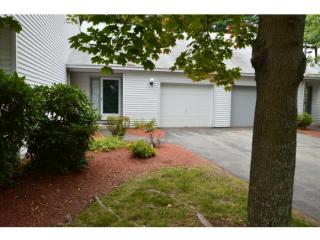 10 Highland Grn, Merrimack, NH 03054-3688