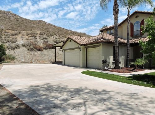 12320 Tuliptree Cir, Riverside, CA 92503-9747