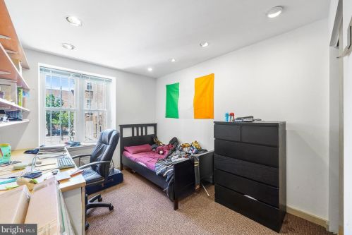 3961 Baltimore Ave, Philadelphia PA 19143-2623 exterior