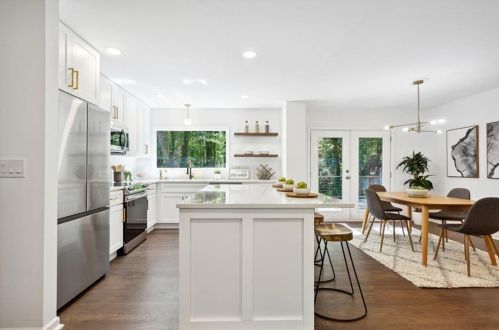 3912 Live Oak Dr, Atlanta GA  30340-2512 exterior