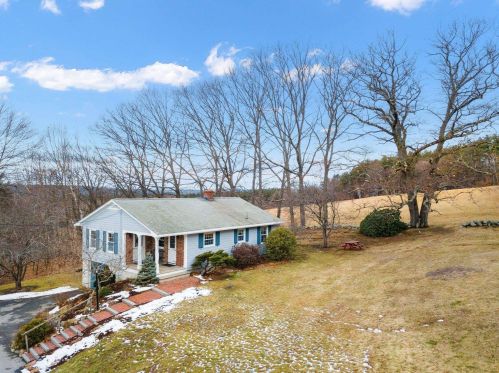 412 Grandview Rd, Allenstown, NH 03275-3221