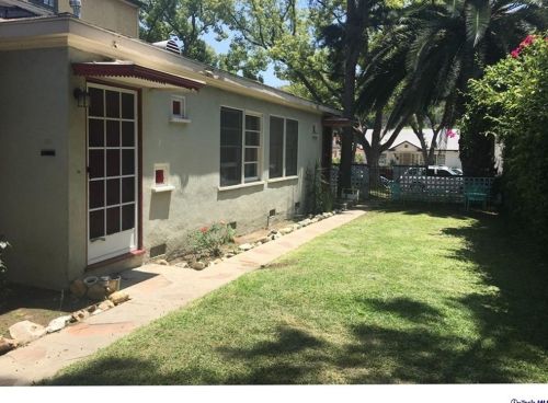 1523 Rock Gln Ave, Glendale CA  91205-4372 exterior