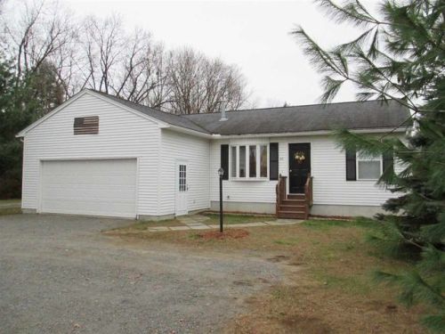 46 Arch St, Keene, NH 03431-2237