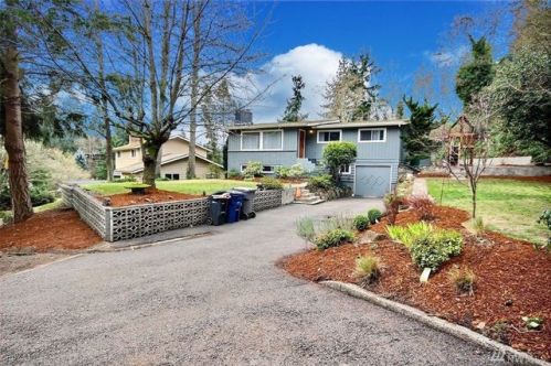 13639 17th Ave, Seattle, WA 98166-1042