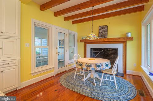 976 Brook Ave, Kinsale, VA 22488-2456