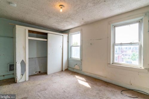 144 Juniata St, Lancaster PA  17602-4324 exterior