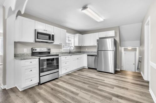 3478 Lenardo Dr, Atlanta GA  30331-2422 exterior