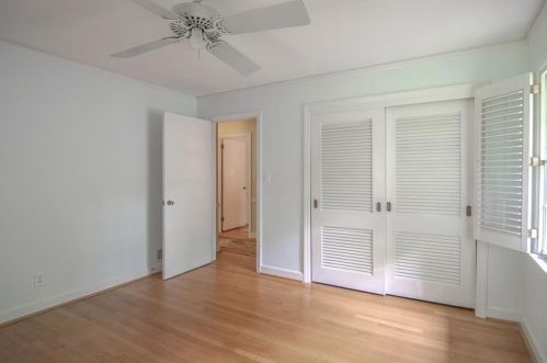 100 Finchley Ct, Atlanta GA  30328-2034 exterior