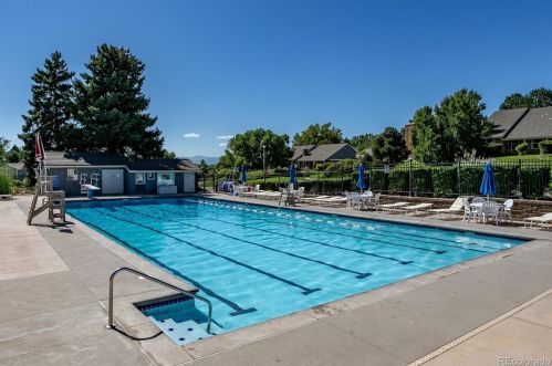 7597 Rosemary Cir, Englewood CO 80112-6421 exterior