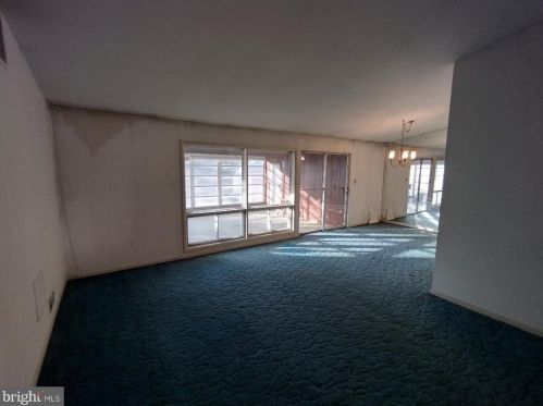 11706 Stonington Pl, Silver Spring MD 20902-1638 exterior