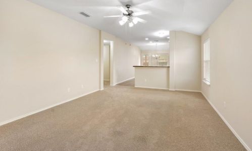 418 Nottingham Loop, Uhland TX  78640-2502 exterior