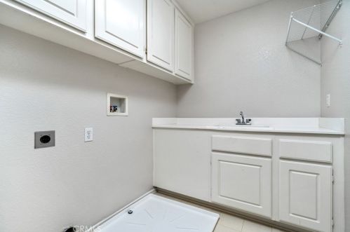 12611 Avocado Way, Riverside CA  92503-7031 exterior
