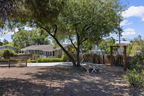 780 Buchanan St, Benicia, CA 94510-2901