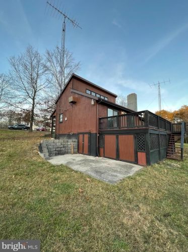 18 Whitetail Dr, Berkeley Springs WV  25411-5516 exterior