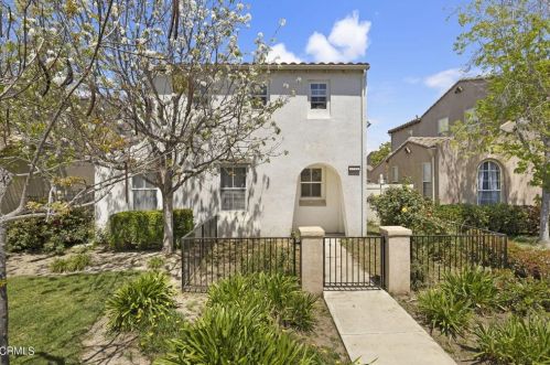 2750 Detroit Dr, Oxnard, CA 93036-1784
