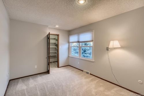 2598 Eagle Cir, Aurora CO 80014-2428 exterior