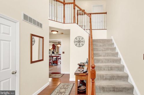 9 Brad Dr, New Schaefferstown, PA 19506-9522