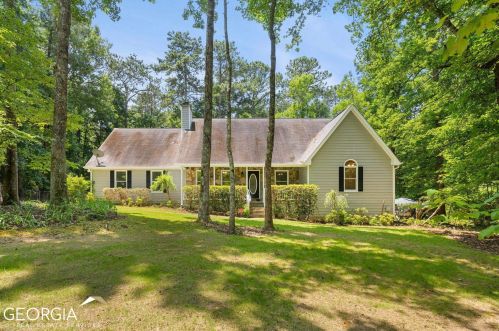 170 Windy Oaks Ln, Locust Grove, GA 30248-2825