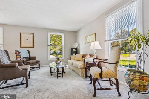 6239 Blue Dart Pl, Columbia MD  21045-4454 exterior