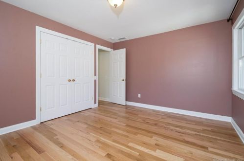 15 Cannon St, Norwalk CT  06851-3823 exterior