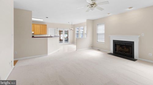 36 Stonehedge Dr, East Windsor, NJ 08520-2825