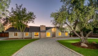 10853 Armstrong Ave, Clovis, CA 93619-9533