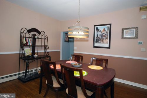 1418 Genesee St, Trenton NJ 08611-1910 exterior