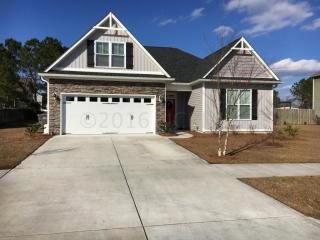 104 Lumis Ct, Hampstead, NC 28443-7224