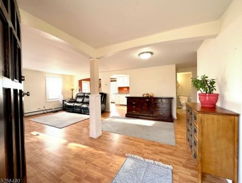 66 Indian Trl, Andover, NJ 07821-2902