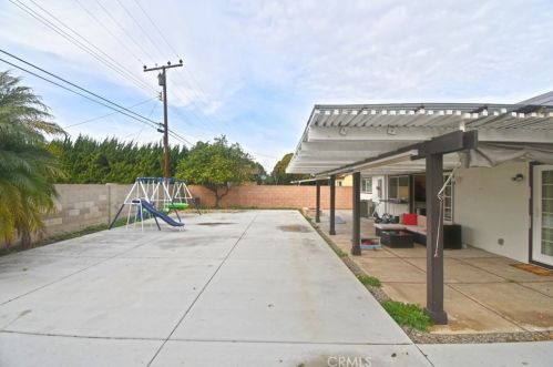 16321 San Jacinto St, Santa Ana CA  92708-1826 exterior