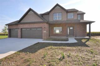 1804 Pfitzer Rd, Normal, IL 61761-5661