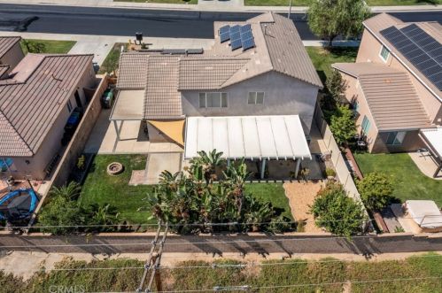 17876 Robusta Dr, Riverside CA  92503-7072 exterior