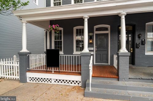 651 Orange St, Lancaster, PA 17603-3672