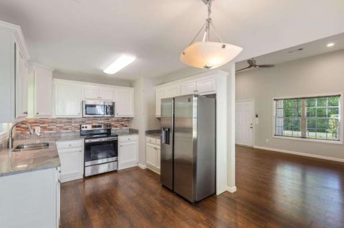 200 Bob White Cir, Cleveland GA  30528-1508 exterior