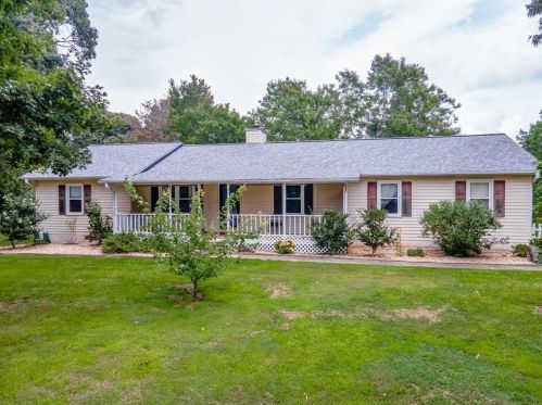 4167 Arthur Miller Rd, Gainesville, GA 30507-7107