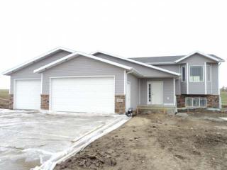806 Canada Ave, Bismarck, ND 58503-1807