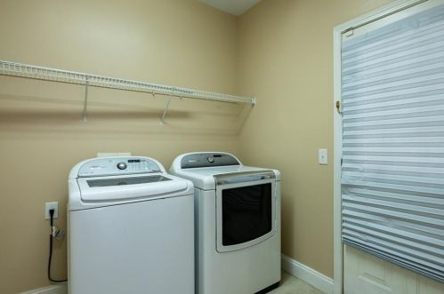 275 Lawrence Pl, Atlanta GA  30349-1068 exterior