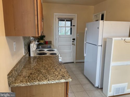 233 University Blvd, Silver Spring MD 20901-1944 exterior