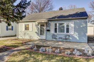 1633 20th St, Springfield, IL 62702-3001