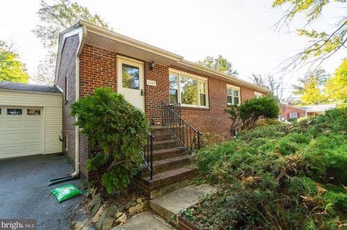 6709 Elder Ave, Springfield, VA 22150-1406