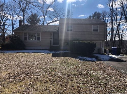 60 Woodland Dr, Wapping CT  06074-2334 exterior
